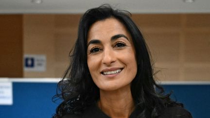 L'avocat Nadia El Bouroumi lors du procès des viols de Mazan, à Avignon. (CHRISTOPHE SIMON / AFP)