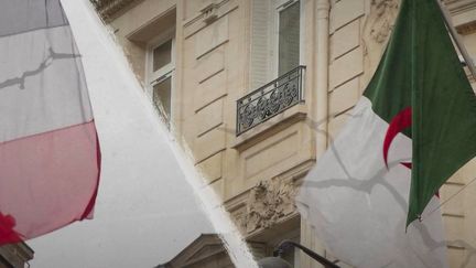 Crise avec l'Algérie : 12 agents de l'ambassade de France bientôt expulsés ? (France 2)