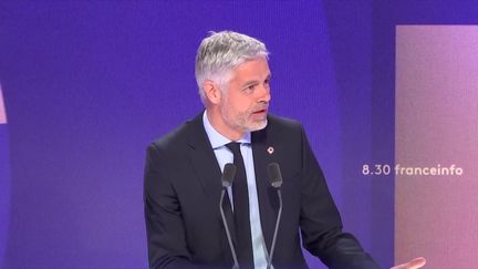 Candidat à la présidence du parti Les Républicains, le député Laurent Wauquiez était l'invité de franceinfo, mercredi 23 avril 2025. (FRANCEINFO / RADIO FRANCE)